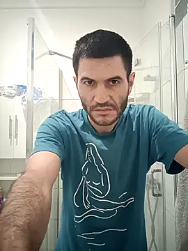 Snapshot of Gigolo4040 chatting on January 8, 2025, 1:41 pm Gigolo4040 online show from January 8, 2025, 1:41 pm