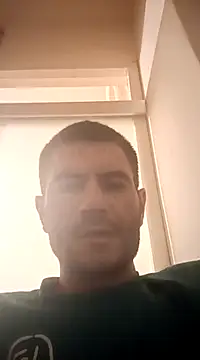 Snapshot of Gigolo4040 chatting on January 5, 2025, 8:52 pm Gigolo4040 online show from January 5, 2025, 8:52 pm