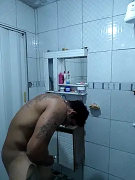 Jhonny walkeer online show from December 21, 2025, 6:31 pm