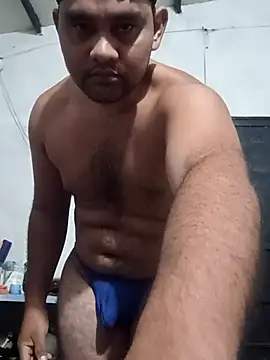 travieso2893 online show from November 9, 2025, 6:06 am