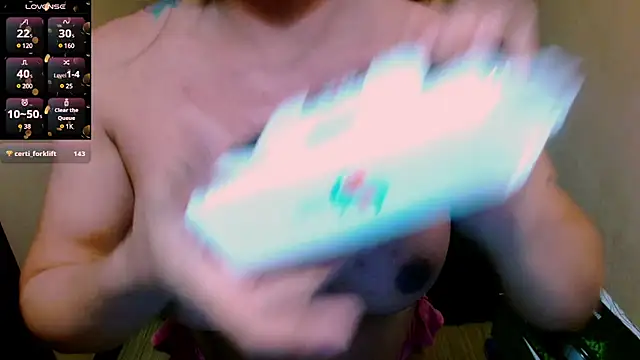 Snapshot of Absolute_Selfsucker_Lily chatting on January 27, 2025, 2:10 am Absolute Selfsucker Lily online show from January 27, 2025, 2:10 am