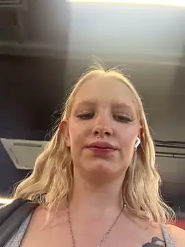 Milkyy wway online show from April 23, 2026, 5:14 am