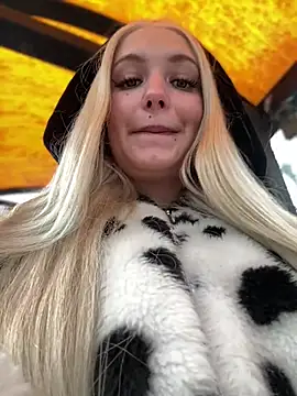 Milkyy wway online show from March 1, 2025, 7:41 am