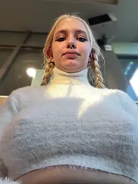 Milkyy wway online show from March 14, 2025, 3:14 pm