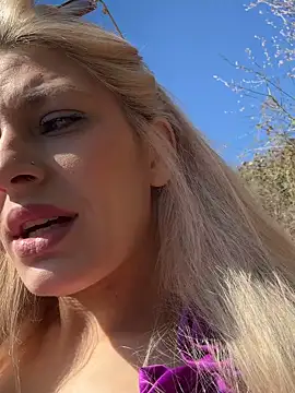 Snapshot of Lolitaxlola chatting on March 20, 2025, 11:38 am Lolitaxlola online show from March 20, 2025, 11:38 am