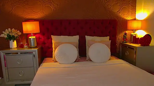 Snapshot of IrisMonn chatting on March 5, 2026, 6:10 am IrisMonn online show from March 5, 2026, 6:10 am