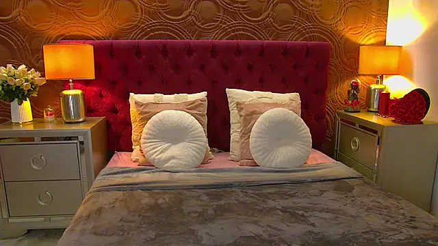 Snapshot of IrisMonn chatting on April 14, 2026, 5:23 am IrisMonn online show from April 14, 2026, 5:23 am