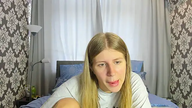 Snapshot of kirraa_ chatting on September 16, 2025, 9:54 am kirraa online show from September 16, 2025, 9:54 am