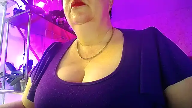  Sweet Woman online show from March 30, 2026, 4:25 am