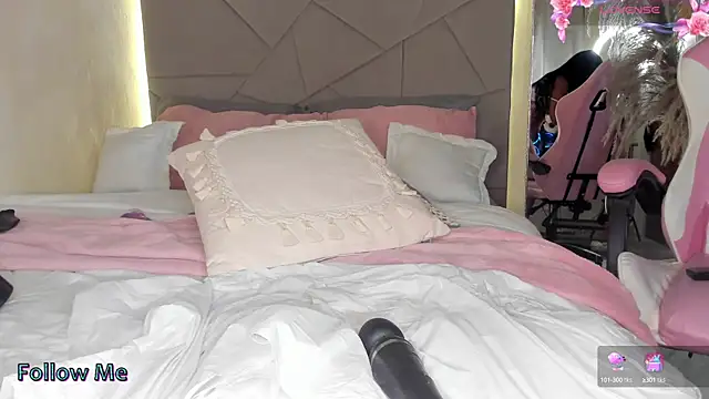 Snapshot of haileylovee2 chatting on February 21, 2025, 3:01 am haileylovee2 online show from February 21, 2025, 3:01 am