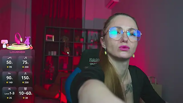 LadyIzabel online show from February 9, 2026, 2:37 pm