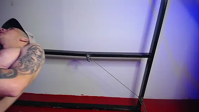 Snapshot of alexa_n_alex chatting on March 4, 2025, 9:29 am alexa n alex online show from March 4, 2025, 9:29 am