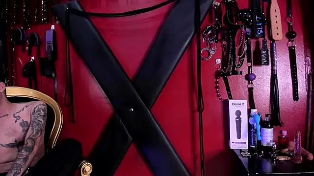 Snapshot of alexa_n_alex chatting on November 5, 2025, 7:39 pm alexa n alex online show from November 5, 2025, 7:39 pm