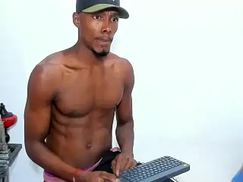 Snapshot of Darick_brown chatting on February 12, 2025, 6:19 pm Darick brown online show from February 12, 2025, 6:19 pm