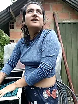 Snapshot of Hellen_Alex chatting on February 27, 2025, 3:15 pm Hellen Alex online show from February 27, 2025, 3:15 pm