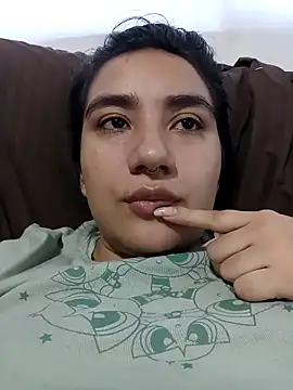 Snapshot of Hellen_Alex chatting on October 4, 2025, 3:13 pm Hellen Alex online show from October 4, 2025, 3:13 pm