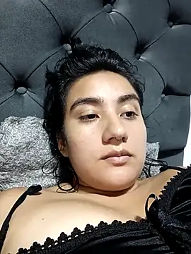 Snapshot of Hellen_Alex chatting on March 8, 2025, 10:02 pm Hellen Alex online show from March 8, 2025, 10:02 pm