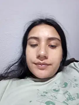 Snapshot of Hellen_Alex chatting on May 13, 2026, 2:24 pm Hellen Alex online show from May 13, 2026, 2:24 pm