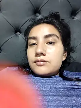 Snapshot of Hellen_Alex chatting on February 27, 2025, 10:31 pm Hellen Alex online show from February 27, 2025, 10:31 pm