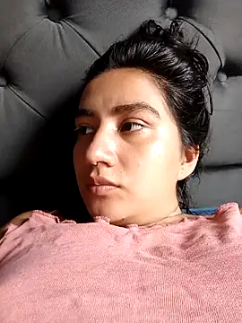 Snapshot of Hellen_Alex chatting on March 1, 2025, 2:34 pm Hellen Alex online show from March 1, 2025, 2:34 pm