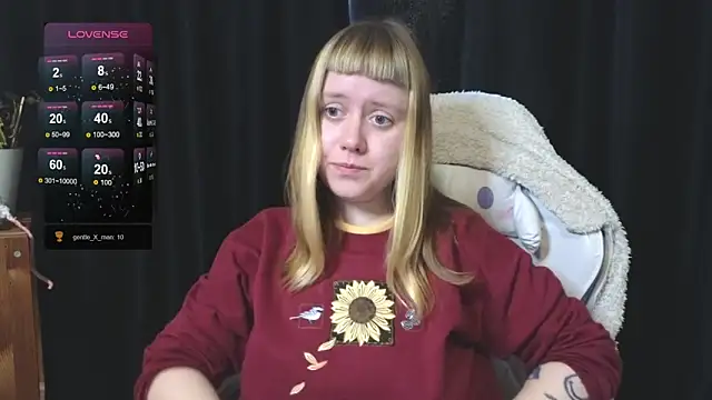 June shy0 online show from November 19, 2025, 8:14 am