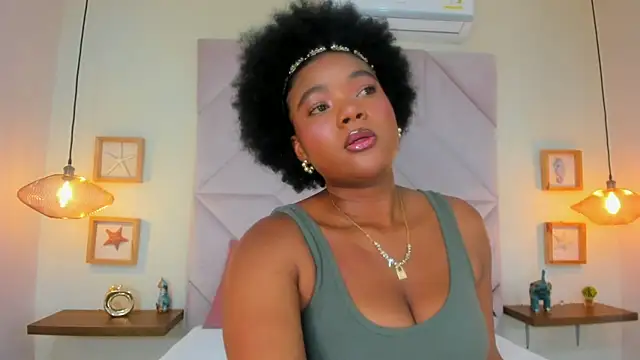 Nickybankss  online show from October 11, 2025, 5:52 am