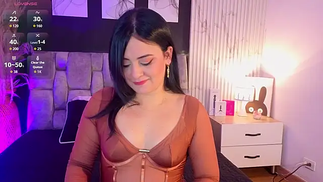 Emma gatess online show from November 16, 2025, 12:21 pm