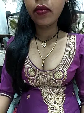 Snapshot of Sharmila-Singh chatting on October 17, 2025, 6:43 pm Sharmila-Singh online show from October 17, 2025, 6:43 pm