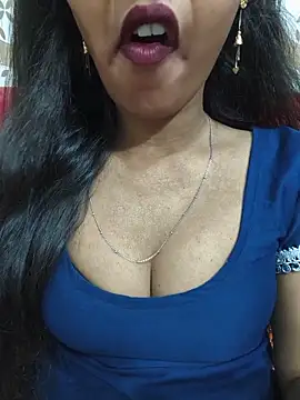 Snapshot of Sharmila-Singh chatting on May 15, 2026, 8:01 am Sharmila-Singh online show from May 15, 2026, 8:01 am