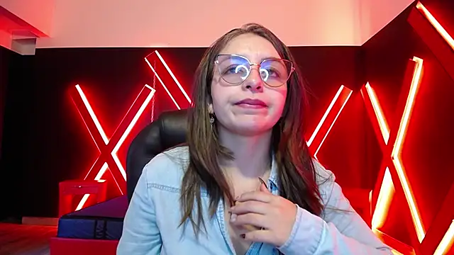 Snapshot of _isaabellaa chatting on December 3, 2025, 1:32 pm isaabellaa online show from December 3, 2025, 1:32 pm