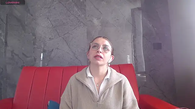 Snapshot of _isaabellaa chatting on October 15, 2025, 12:13 pm isaabellaa online show from October 15, 2025, 12:13 pm