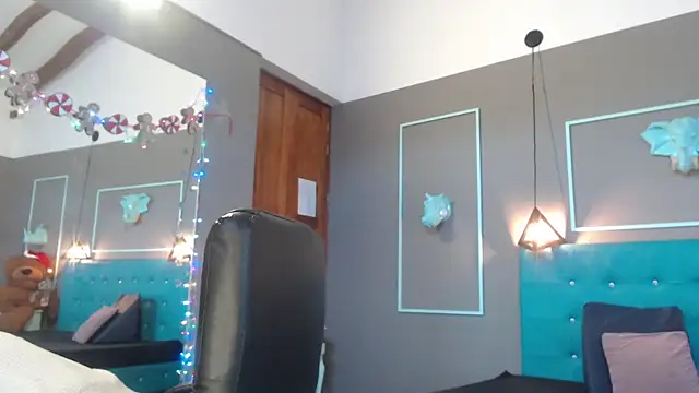  isaabellaa online show from December 18, 2025, 1:48 pm