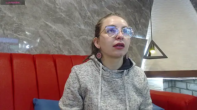 Snapshot of _isaabellaa chatting on March 19, 2025, 11:28 am isaabellaa online show from March 19, 2025, 11:28 am