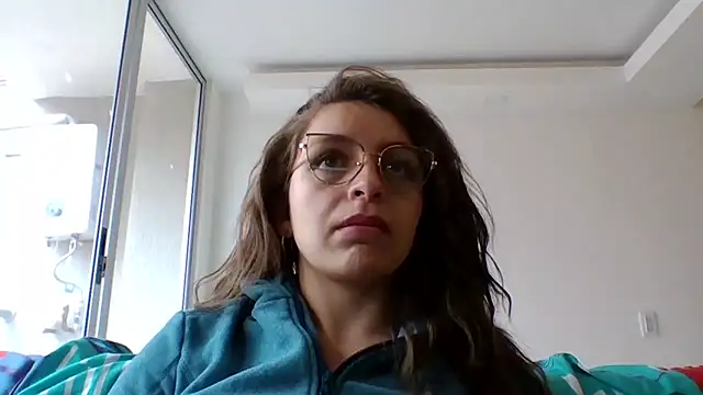 Snapshot of _isaabellaa chatting on February 24, 2026, 12:28 pm isaabellaa online show from February 24, 2026, 12:28 pm