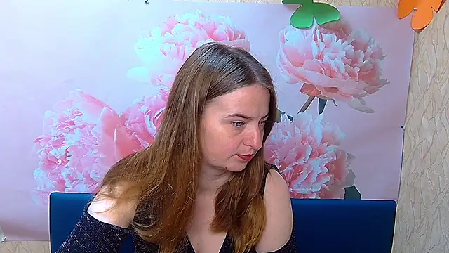 FreyaDak online show from September 28, 2025, 5:03 am