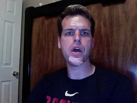 Dreagon79 online show from March 10, 2026, 3:32 am