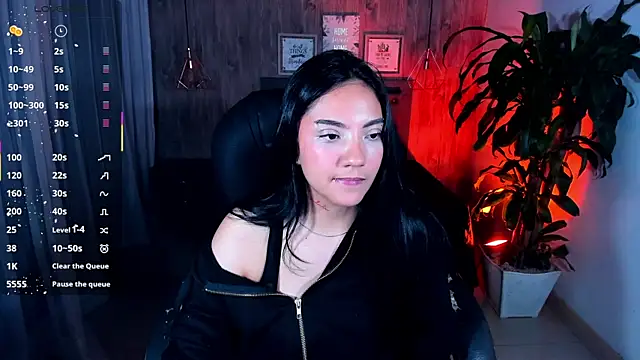 Snapshot of miichael_black chatting on November 27, 2025, 2:23 am miichael black online show from November 27, 2025, 2:23 am