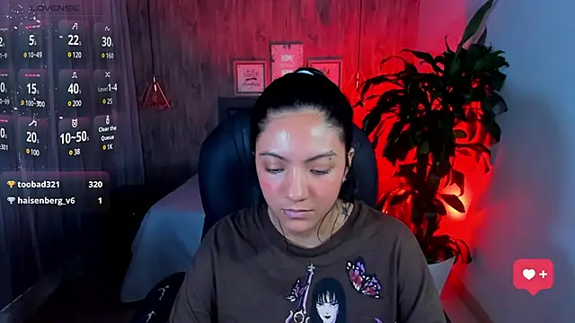 Snapshot of miichael_black chatting on February 25, 2025, 4:14 pm miichael black online show from February 25, 2025, 4:14 pm
