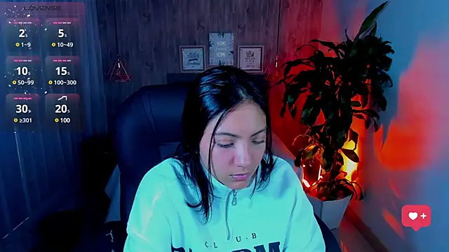 Snapshot of miichael_black chatting on March 2, 2025, 1:53 pm miichael black online show from March 2, 2025, 1:53 pm