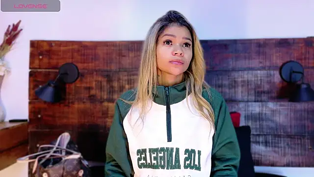 Celeste sanz online show from March 9, 2026, 10:08 am