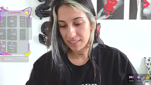 Snapshot of tammyandrade_ chatting on January 5, 2026, 5:27 pm tammyandrade online show from January 5, 2026, 5:27 pm