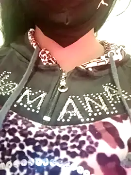 JAWHARA  online show from December 22, 2025, 10:43 pm