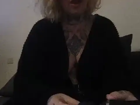 blondy40 online show from March 16, 2025, 11:15 pm