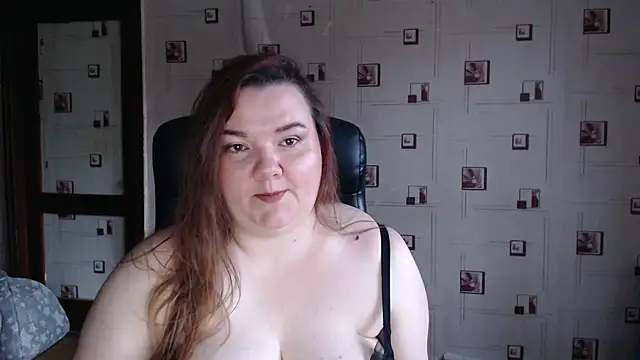 TasyaBigTTs online show from November 30, 2025, 12:17 pm