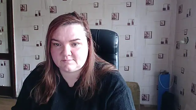 TasyaBigTTs online show from April 15, 2026, 1:26 pm