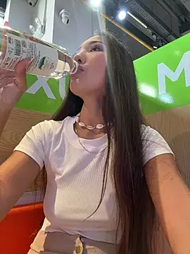 lean lie8 online show from April 6, 2026, 2:29 am