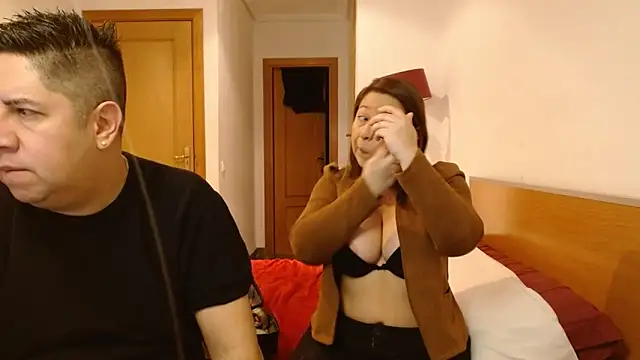 Snapshot of THIAGOEVA chatting on March 12, 2025, 8:30 am THIAGOEVA online show from March 12, 2025, 8:30 am