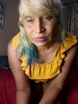 Goodgirlsue 77 online show from November 13, 2025, 7:29 pm