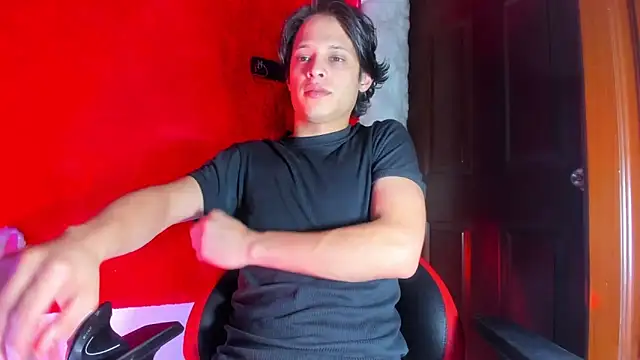 LilOwen  online show from March 14, 2026, 6:58 pm