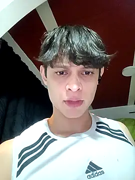 Snapshot of LilOwen_ chatting on March 11, 2025, 4:41 am LilOwen online show from March 11, 2025, 4:41 am